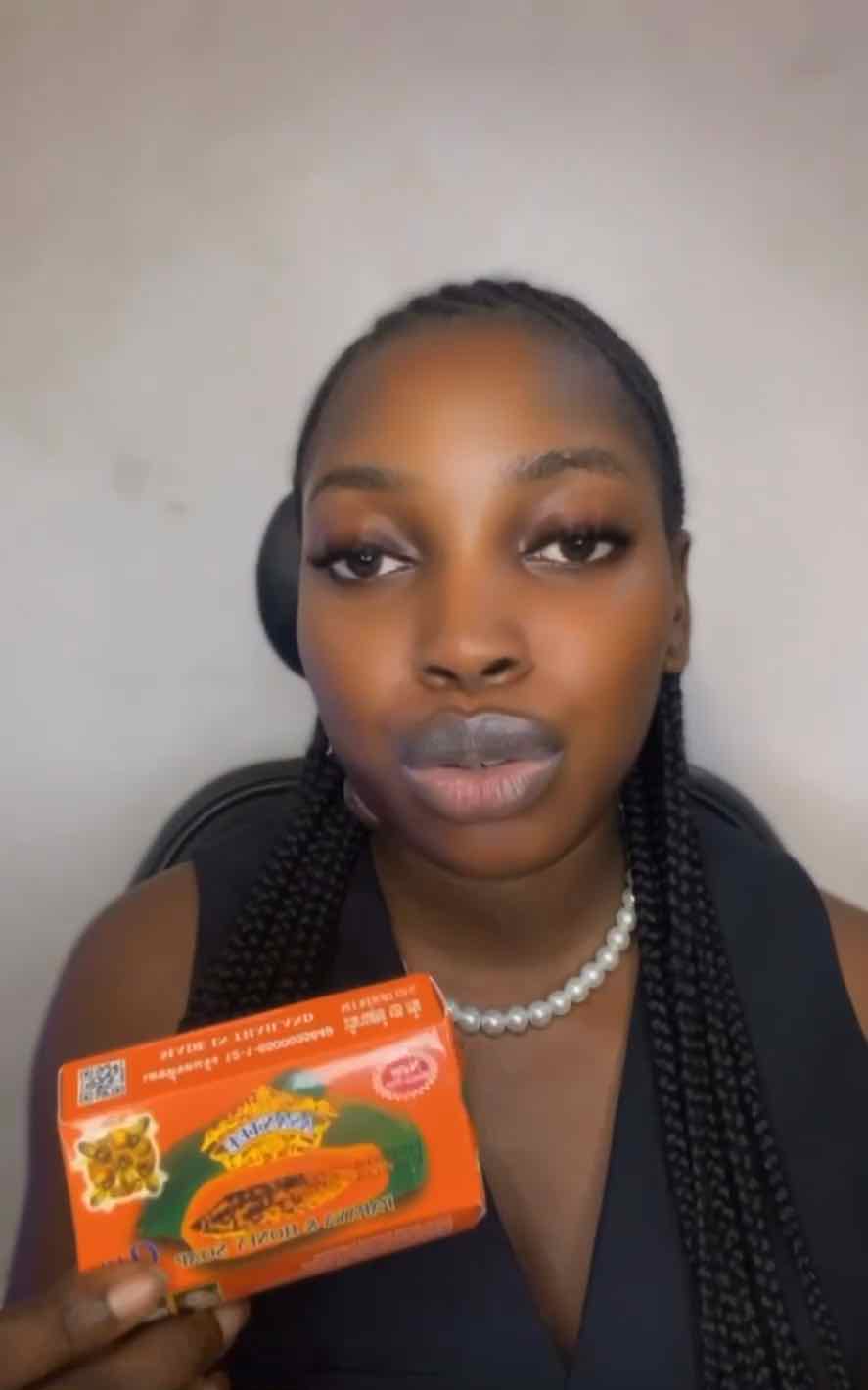 Using Asantee Papaya & Honey Soap